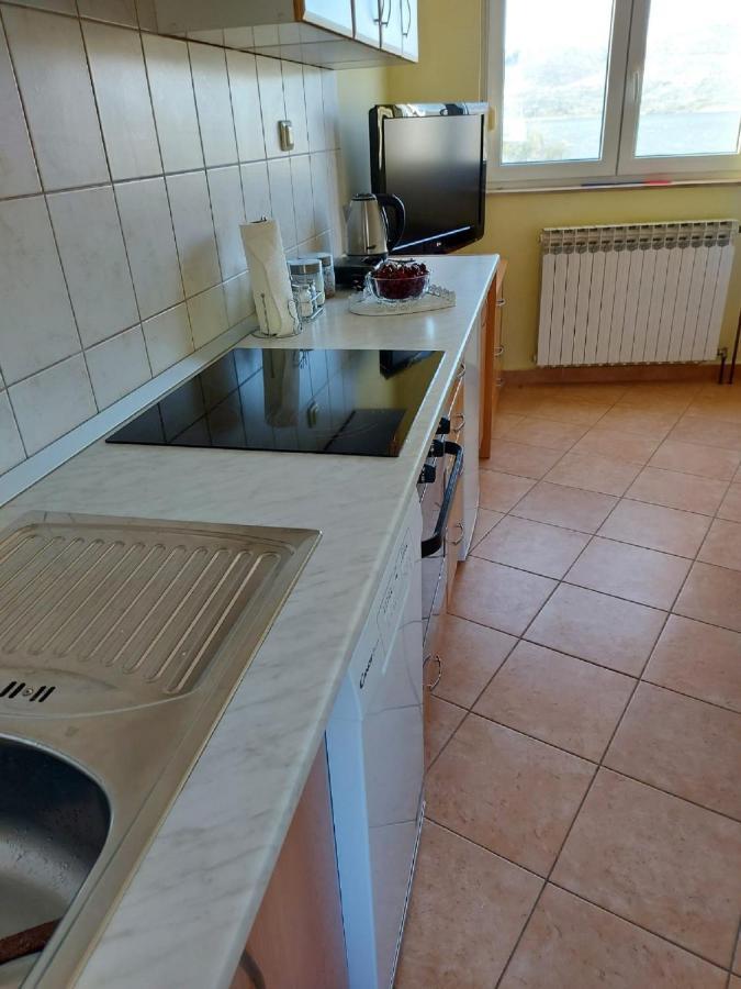 Apartman Luka Jadrtovac Екстериор снимка